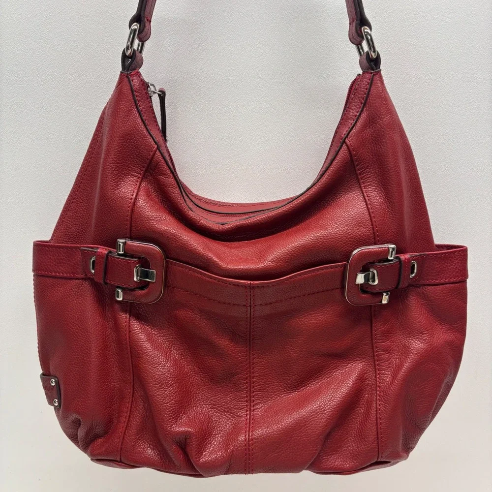 Tignanello Hobo Shoulder Bag Pebbled Leather Red Silver Hardware Buckle Y2K